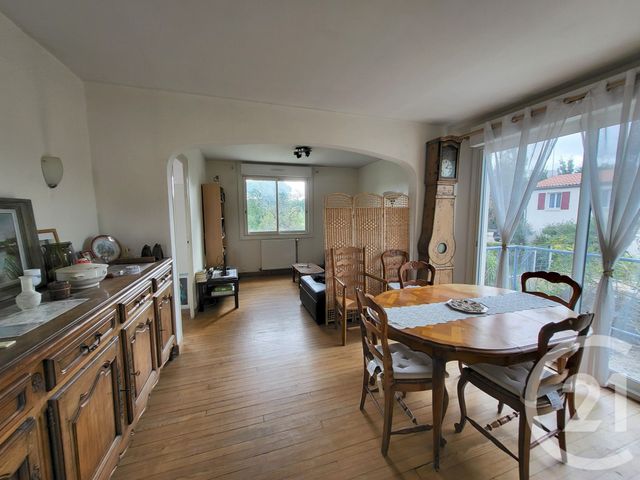 Maison &agrave; vendre - 5 pi&egrave;ces - 100,60 m2 - Saintes - 17 - POITOU-CHARENTES