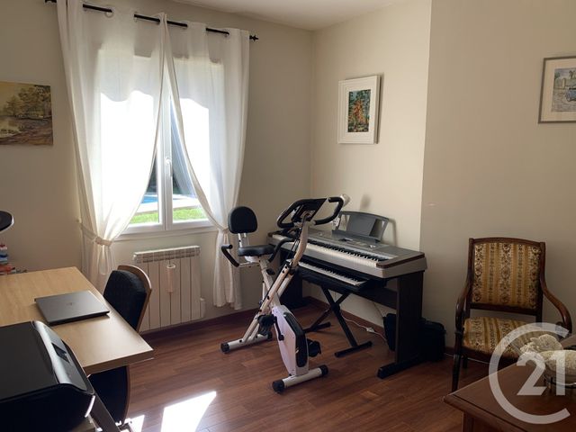 Maison &agrave; vendre - 5 pi&egrave;ces - 125 m2 - Saintes - 17 - POITOU-CHARENTES