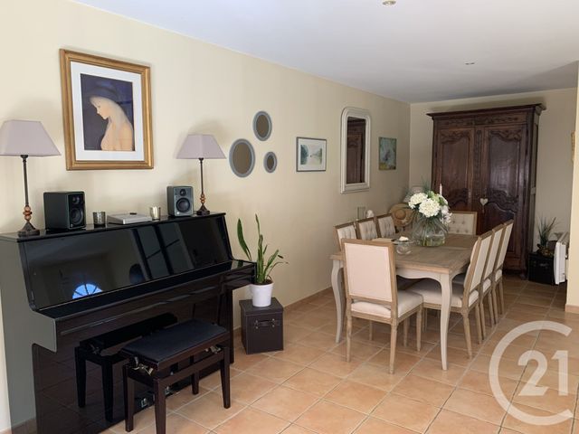 Maison &agrave; vendre - 5 pi&egrave;ces - 125 m2 - Saintes - 17 - POITOU-CHARENTES