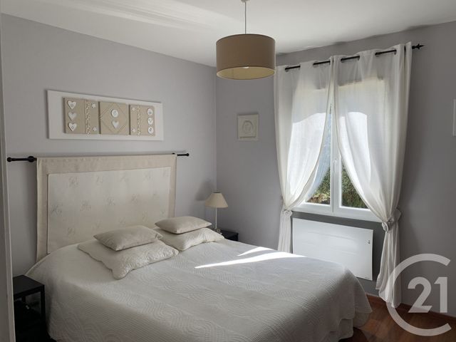 Maison &agrave; vendre - 5 pi&egrave;ces - 125 m2 - Saintes - 17 - POITOU-CHARENTES