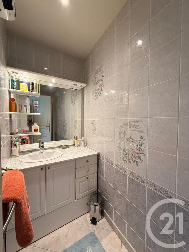 Maison &agrave; vendre - 3 pi&egrave;ces - 60 m2 - St Seurin De Cadourne - 33 - AQUITAINE
