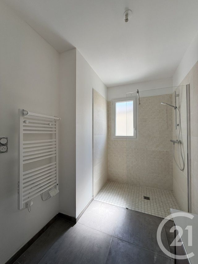 Maison &agrave; louer - 4 pi&egrave;ces - 92,87 m2 - Vensac - 33 - AQUITAINE