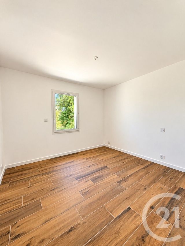 Maison &agrave; louer - 4 pi&egrave;ces - 90,80 m2 - Vensac - 33 - AQUITAINE