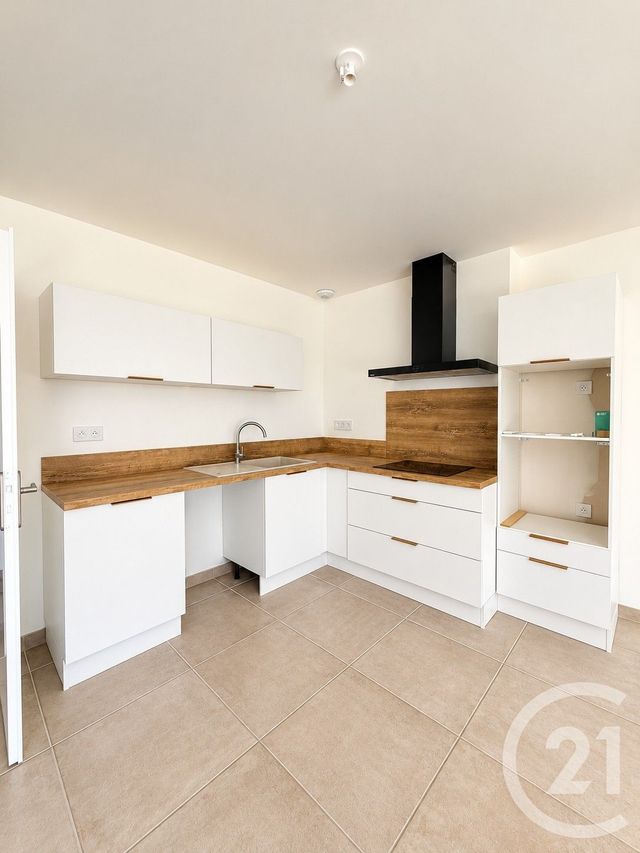 Maison &agrave; louer - 4 pi&egrave;ces - 90,80 m2 - Vensac - 33 - AQUITAINE
