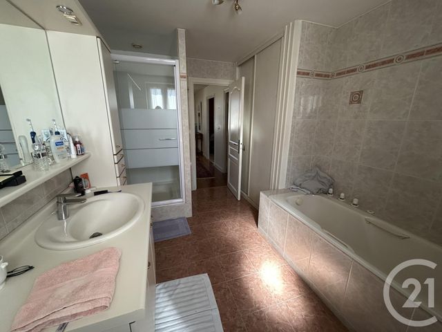 Maison &agrave; vendre - 5 pi&egrave;ces - 185,45 m2 - La Rochelle - 17 - POITOU-CHARENTES