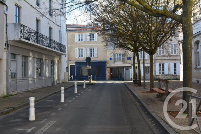 Appartement F2 &agrave; vendre - 2 pi&egrave;ces - 33,05 m2 - La Rochelle - 17 - POITOU-CHARENTES
