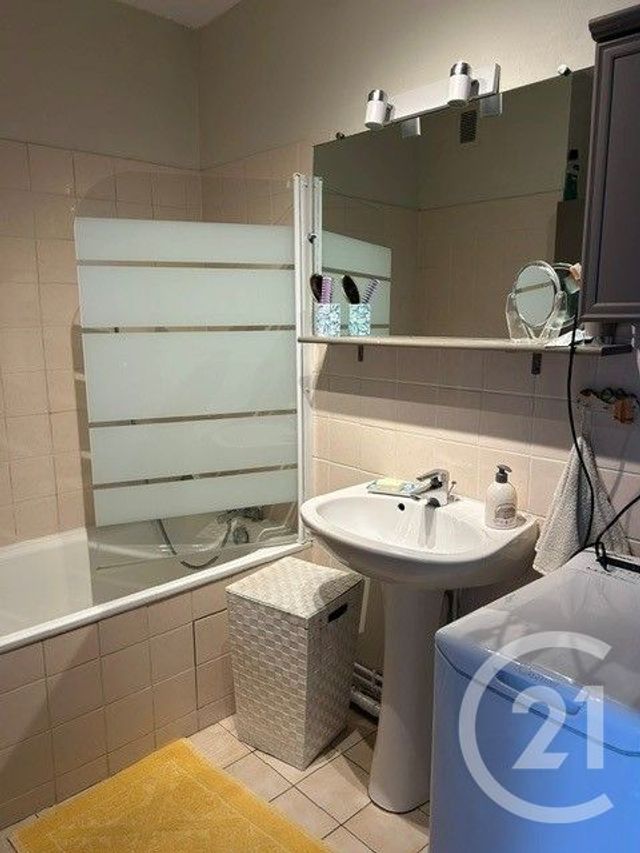 Appartement F3 &agrave; vendre - 3 pi&egrave;ces - 70,57 m2 - La Rochelle - 17 - POITOU-CHARENTES