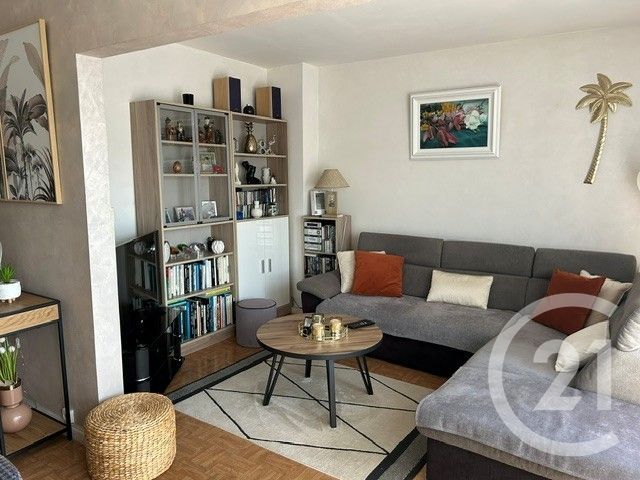 Appartement F3 &agrave; vendre - 3 pi&egrave;ces - 70,57 m2 - La Rochelle - 17 - POITOU-CHARENTES