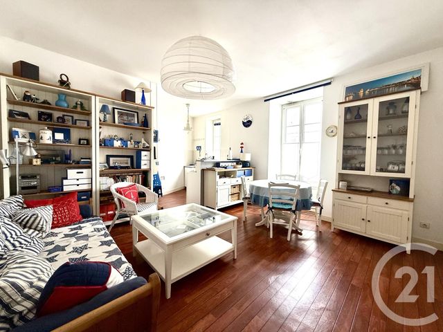 Appartement 2 pièces 49 m² · à La Rochelle · 48,9 m² · 244 300 €