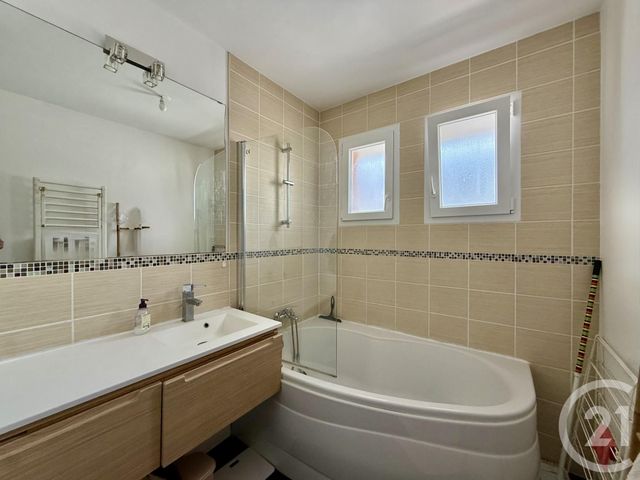 Appartement T2 &agrave; vendre - 3 pi&egrave;ces - 62 m2 - La Rochelle - 17 - POITOU-CHARENTES
