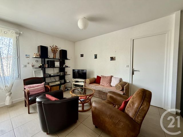 Appartement T2 &agrave; vendre - 3 pi&egrave;ces - 62 m2 - La Rochelle - 17 - POITOU-CHARENTES
