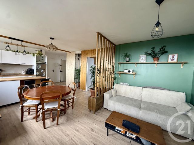 Appartement T3 &agrave; vendre - 3 pi&egrave;ces - 62,86 m2 - La Rochelle - 17 - POITOU-CHARENTES