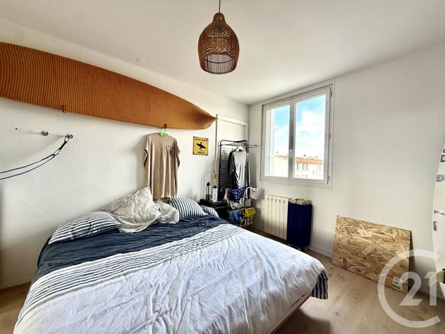Appartement T3 &agrave; vendre - 3 pi&egrave;ces - 62,86 m2 - La Rochelle - 17 - POITOU-CHARENTES