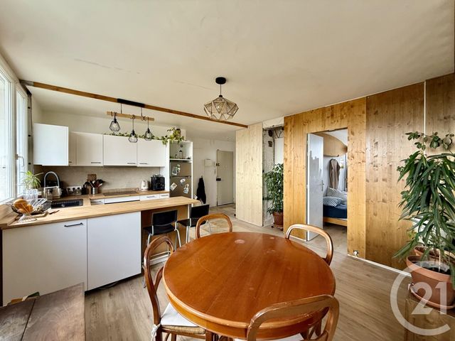 Appartement T3 &agrave; vendre - 3 pi&egrave;ces - 62,86 m2 - La Rochelle - 17 - POITOU-CHARENTES