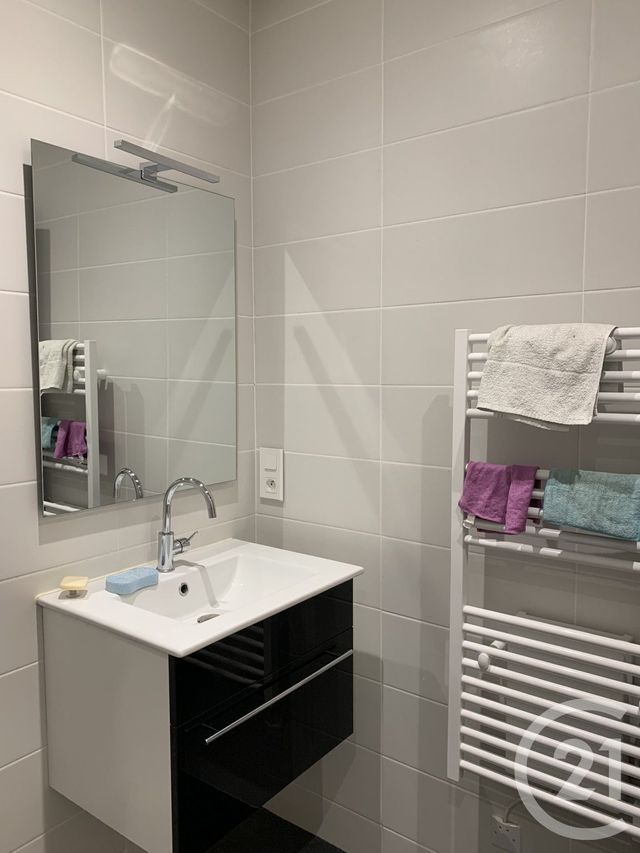 Appartement F3 &agrave; vendre - 3 pi&egrave;ces - 61,18 m2 - Clermont L Herault - 34 - LANGUEDOC-ROUSSILLON