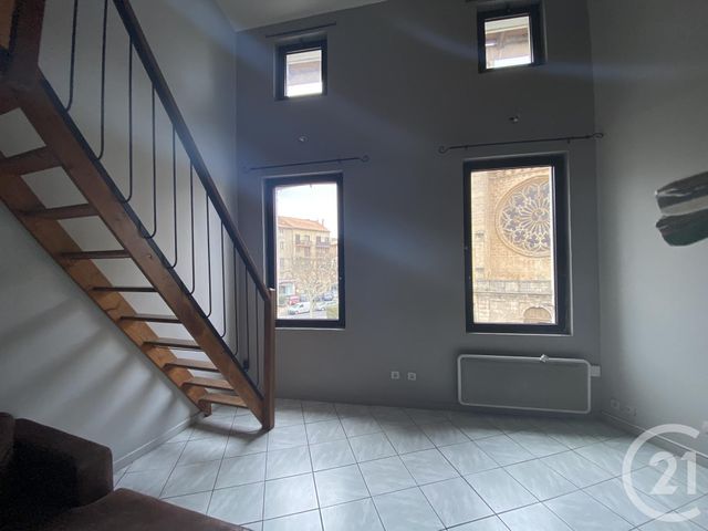 Appartement F2 &agrave; louer - 2 pi&egrave;ces - 75 m2 - Clermont L Herault - 34 - LANGUEDOC-ROUSSILLON