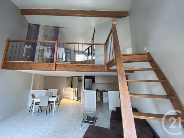 Appartement F2 &agrave; louer - 2 pi&egrave;ces - 75 m2 - Clermont L Herault - 34 - LANGUEDOC-ROUSSILLON