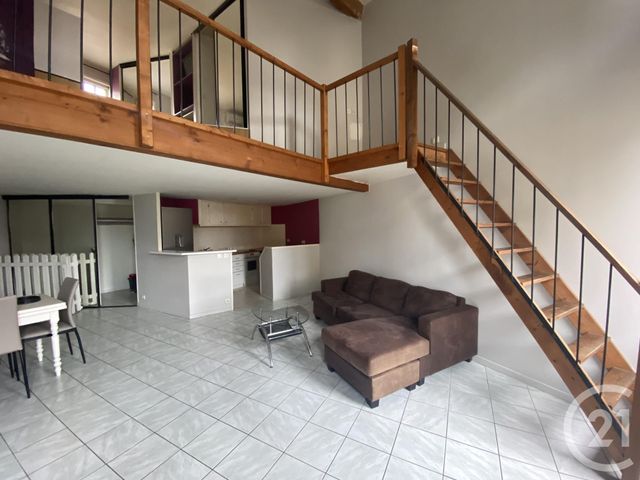 Appartement F2 &agrave; louer - 2 pi&egrave;ces - 75 m2 - Clermont L Herault - 34 - LANGUEDOC-ROUSSILLON