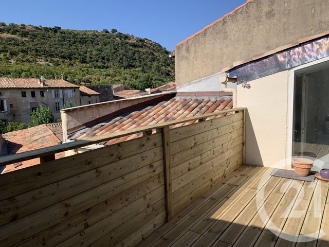Appartement Loft &agrave; louer - 2 pi&egrave;ces - 65 m2 - Clermont L Herault - 34 - LANGUEDOC-ROUSSILLON