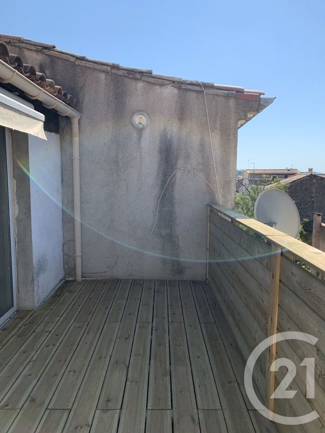Appartement Loft &agrave; louer - 2 pi&egrave;ces - 65 m2 - Clermont L Herault - 34 - LANGUEDOC-ROUSSILLON