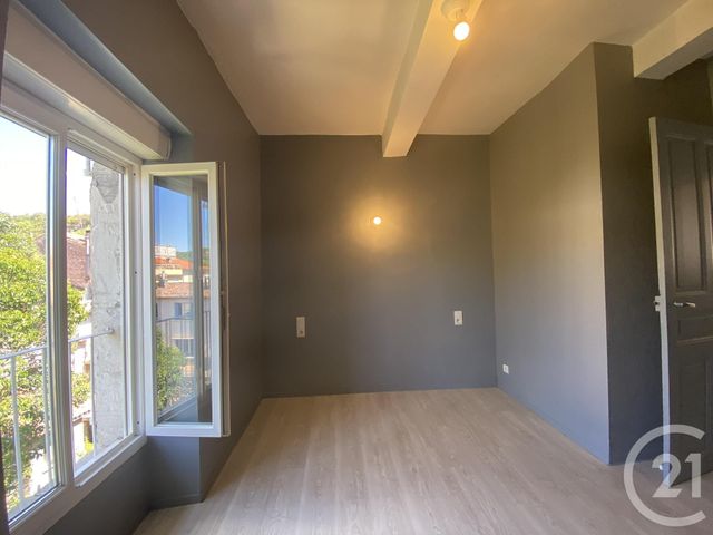Appartement F4 &agrave; vendre - 4 pi&egrave;ces - 75,60 m2 - Bedarieux - 34 - LANGUEDOC-ROUSSILLON