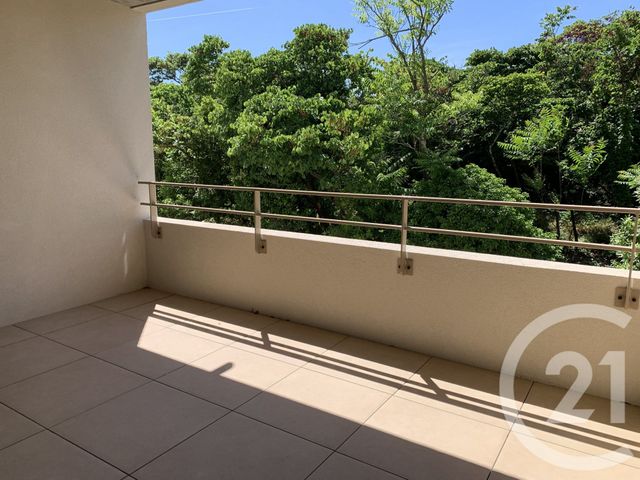 Appartement F2 &agrave; louer - 2 pi&egrave;ces - 48,20 m2 - Clermont L Herault - 34 - LANGUEDOC-ROUSSILLON