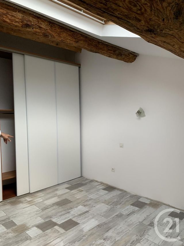 Appartement Loft &agrave; louer - 3 pi&egrave;ces - 121 m2 - Tressan - 34 - LANGUEDOC-ROUSSILLON