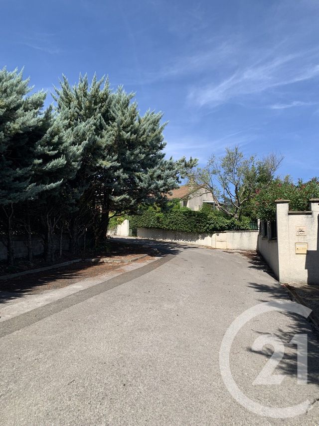 Appartement &agrave; louer - 2 pi&egrave;ces - 28,22 m2 - Le Pouget - 34 - LANGUEDOC-ROUSSILLON