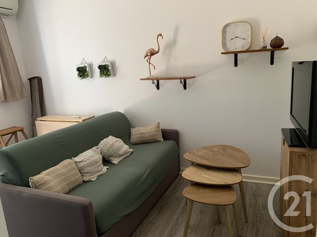 Appartement &agrave; louer - 2 pi&egrave;ces - 28,22 m2 - Le Pouget - 34 - LANGUEDOC-ROUSSILLON