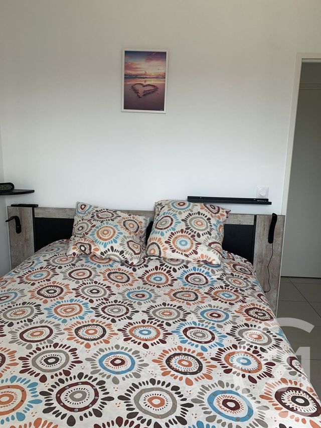 Appartement F3 &agrave; louer - 3 pi&egrave;ces - 65 m2 - Peret - 34 - LANGUEDOC-ROUSSILLON