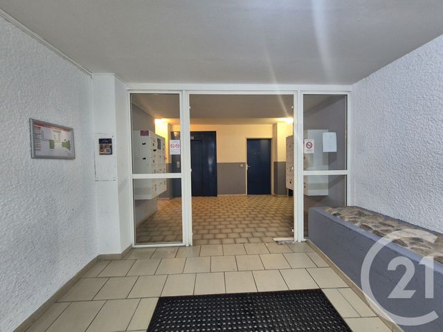 Appartement Studio &agrave; vendre - 1 pi&egrave;ce - 22,86 m2 - Clermont L Herault - 34 - LANGUEDOC-ROUSSILLON