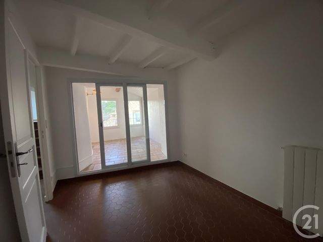 Maison &agrave; louer - 4 pi&egrave;ces - 100 m2 - Moureze - 34 - LANGUEDOC-ROUSSILLON