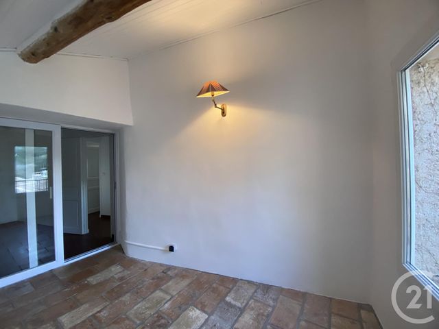 Maison &agrave; louer - 4 pi&egrave;ces - 100 m2 - Moureze - 34 - LANGUEDOC-ROUSSILLON