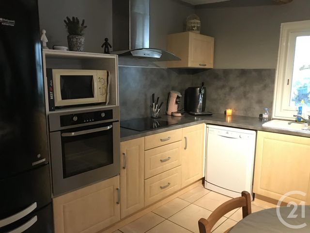 Maison &agrave; louer - 3 pi&egrave;ces - 88 m2 - St Felix De Lodez - 34 - LANGUEDOC-ROUSSILLON