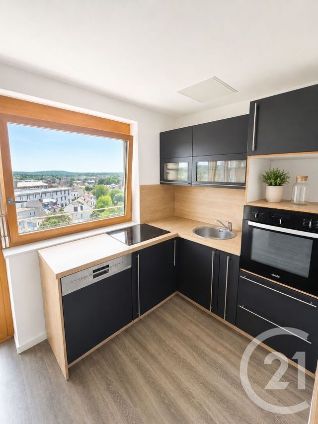 Appartement 3 pièces 71 m² · à Fontainebleau · 70,5 m² · 362 000 €