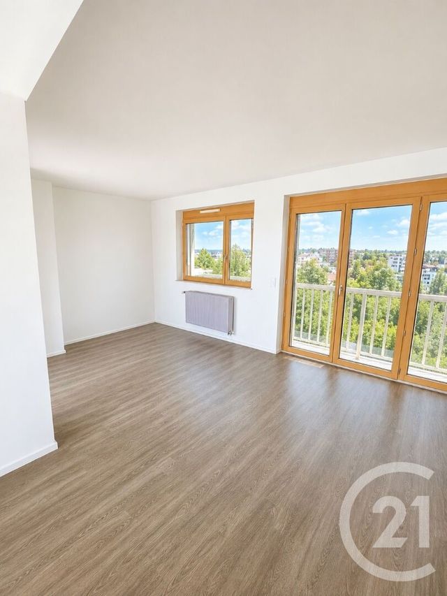 Appartement F3 &agrave; vendre - 3 pi&egrave;ces - 70,47 m2 - Fontainebleau - 77 - ILE-DE-FRANCE