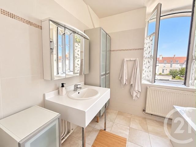 Maison &agrave; vendre - 5 pi&egrave;ces - 198,48 m2 - Fontainebleau - 77 - ILE-DE-FRANCE