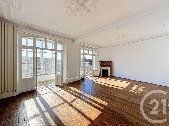 Appartement F4 &agrave; vendre - 4 pi&egrave;ces - 103,27 m2 - Fontainebleau - 77 - ILE-DE-FRANCE