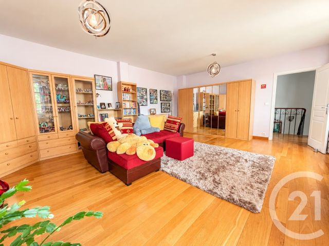Maison &agrave; vendre - 7 pi&egrave;ces - 207,09 m2 - Fontainebleau - 77 - ILE-DE-FRANCE
