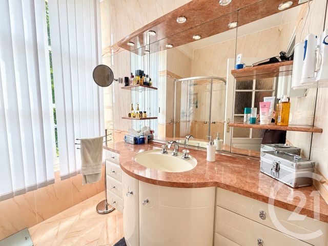 Maison &agrave; vendre - 7 pi&egrave;ces - 207,09 m2 - Fontainebleau - 77 - ILE-DE-FRANCE