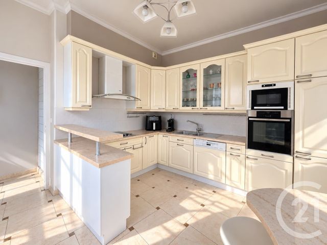 Maison &agrave; vendre - 7 pi&egrave;ces - 207,09 m2 - Fontainebleau - 77 - ILE-DE-FRANCE
