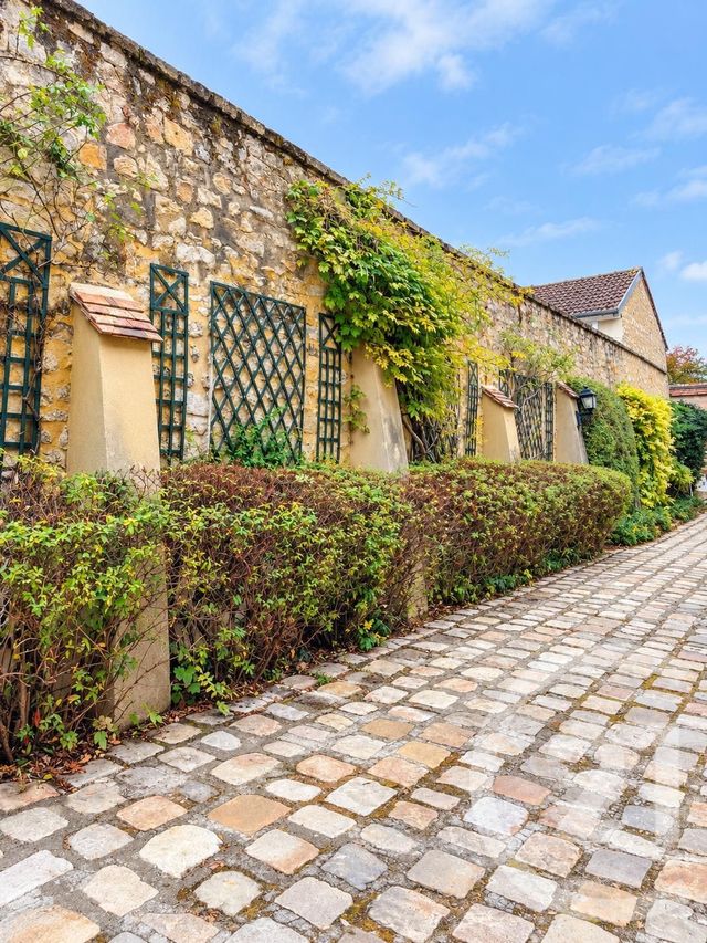 Appartement F4 &agrave; vendre - 4 pi&egrave;ces - 97,60 m2 - Fontainebleau - 77 - ILE-DE-FRANCE