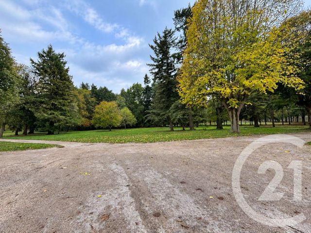 Appartement F4 &agrave; vendre - 4 pi&egrave;ces - 97,60 m2 - Fontainebleau - 77 - ILE-DE-FRANCE