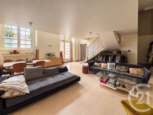 Appartement F4 &agrave; vendre - 4 pi&egrave;ces - 97,60 m2 - Fontainebleau - 77 - ILE-DE-FRANCE