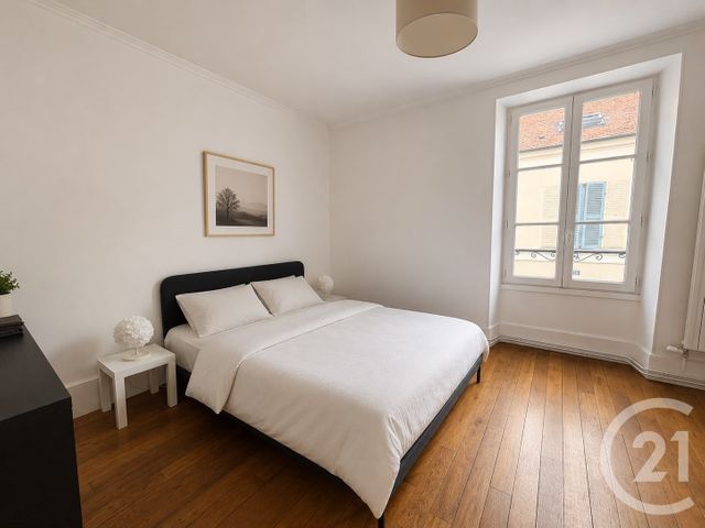Maison &agrave; vendre - 7 pi&egrave;ces - 150,90 m2 - Fontainebleau - 77 - ILE-DE-FRANCE