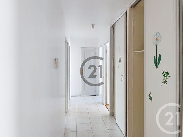 Appartement F3 &agrave; louer - 3 pi&egrave;ces - 69,20 m2 - Savigny Sur Orge - 91 - ILE-DE-FRANCE