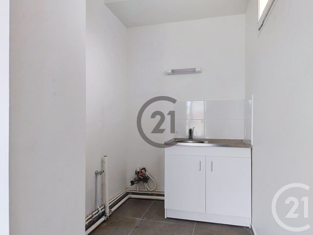 Appartement Studio &agrave; louer - 1 pi&egrave;ce - 25,04 m2 - Savigny Sur Orge - 91 - ILE-DE-FRANCE
