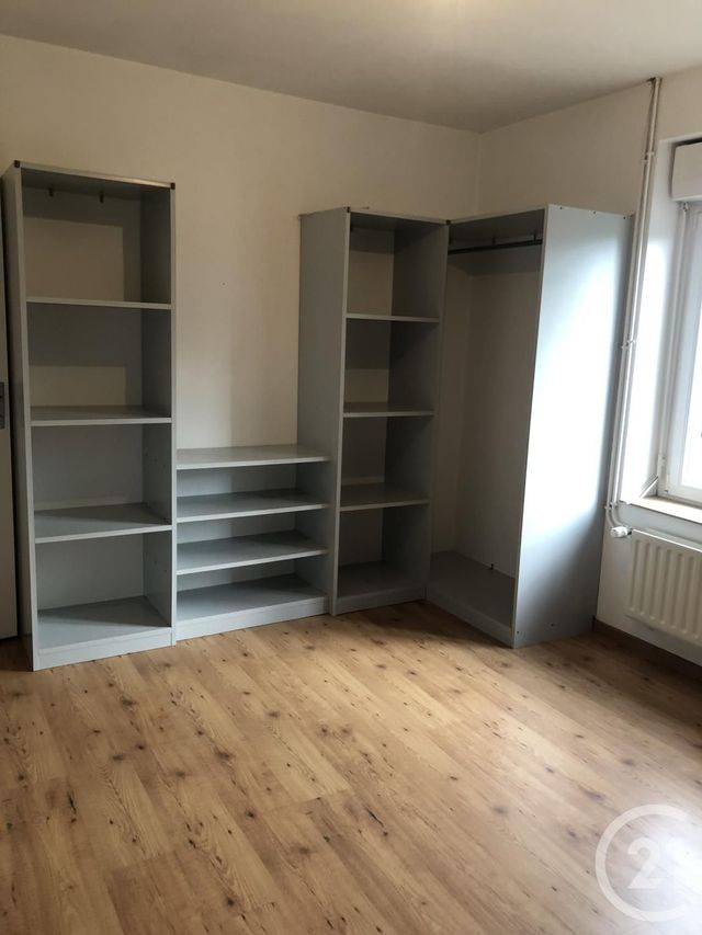 Maison &agrave; louer - 4 pi&egrave;ces - 82,29 m2 - St Hilaire Des Landes - 35 - BRETAGNE