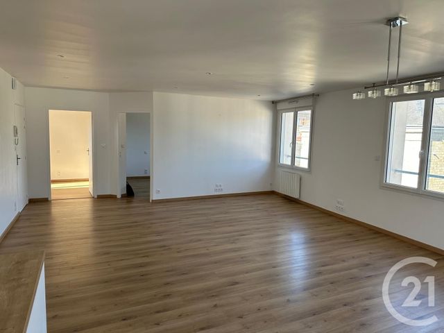 Appartement F4 &agrave; vendre - 4 pi&egrave;ces - 103,64 m2 - Fougeres - 35 - BRETAGNE
