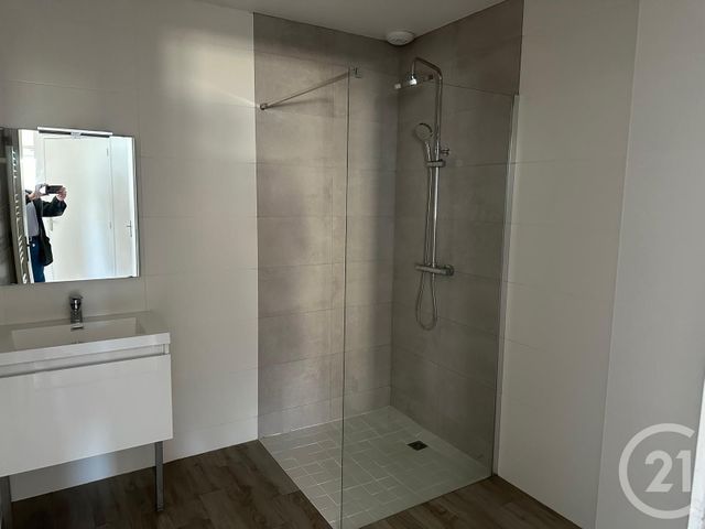 Appartement F4 &agrave; vendre - 4 pi&egrave;ces - 103,64 m2 - Fougeres - 35 - BRETAGNE